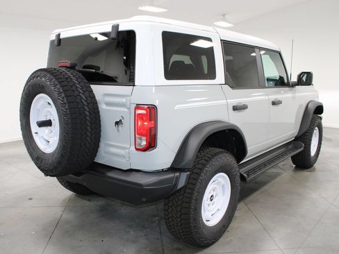 New 2026 Ford Bronco Heritage Edition AWD/4WD image 8