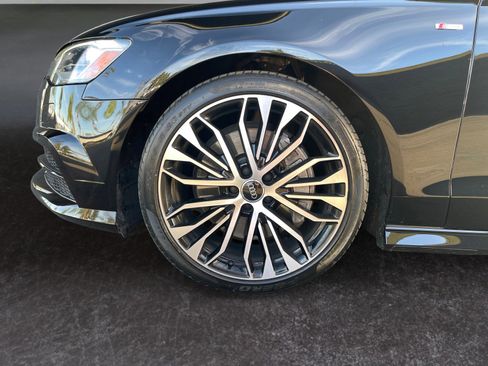 Used 2018 Audi A6 2.0T Premium w/ 20" Black Optic Package image 14