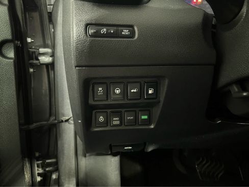 Used 2019 Nissan Rogue SL w/ Premium Package AWD/4WD image 21