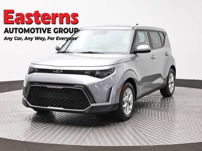 Used 2023 Kia Soul LX w/ Option Group 015
