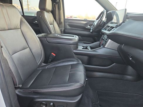 Used 2021 Chevrolet Tahoe RST image 32