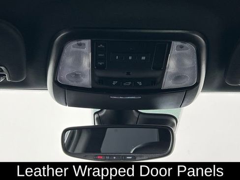 Used 2025 Dodge Durango GT image 29