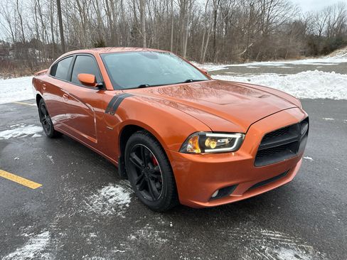 Used 2011 Dodge Charger R/T w/ Driver Confidence Group image 3