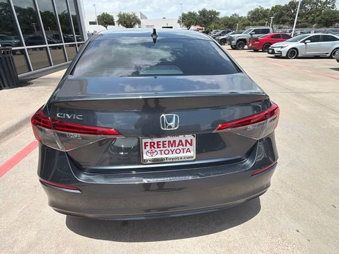 Used 2023 Honda Civic LX image 8