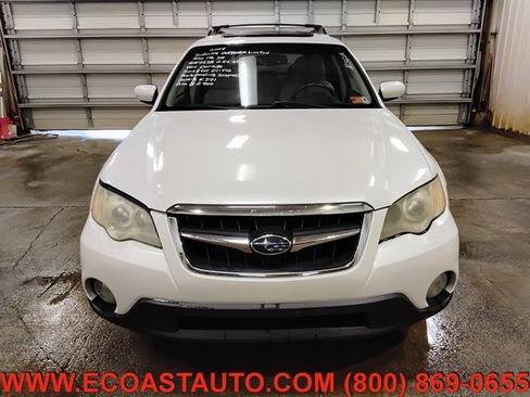 Used 2009 Subaru Outback 2.5i Limited AWD/4WD image 7