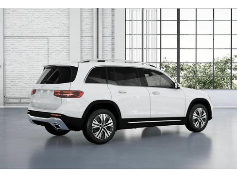 Certified 2025 Mercedes-Benz GLB 250 4MATIC image 20