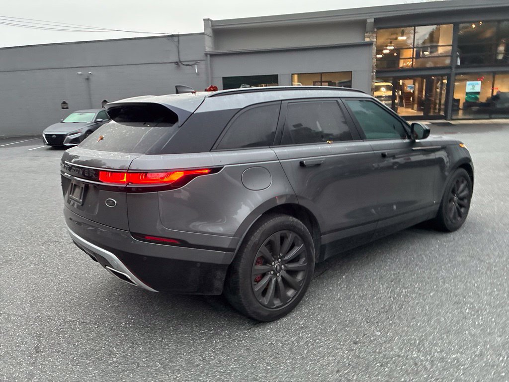 Used 2018 Land Rover Range Rover Velar R-Dynamic SE AWD/4WD image 14