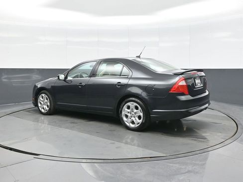 Used 2010 Ford Fusion SE image 5