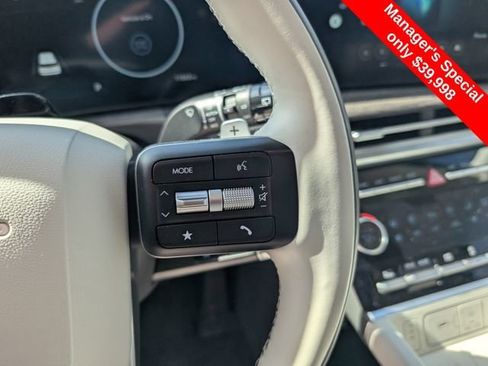 Certified 2025 Hyundai Santa Fe Calligraphy image 19