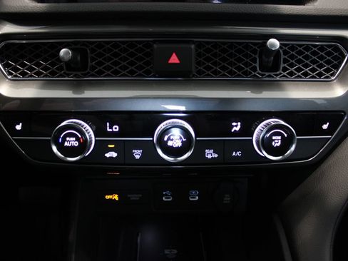 New 2026 Acura Integra FWD image 7