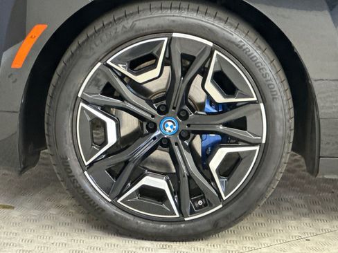 Used 2024 BMW iX M60 AWD/4WD image 12