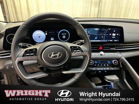 New 2026 Hyundai Elantra Limited FWD image 13