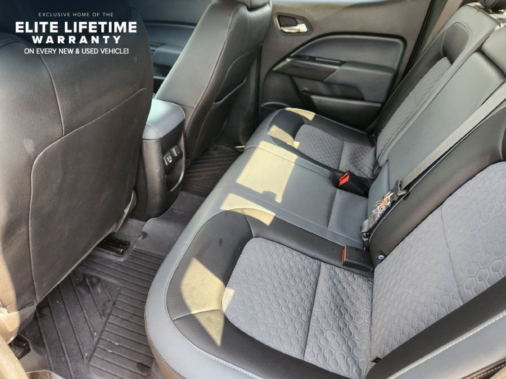Used 2019 Chevrolet Colorado Z71 AWD/4WD image 28