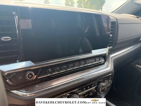 Used 2025 Chevrolet Silverado 2500 LTZ w/ LTZ Plus Package AWD/4WD image 16