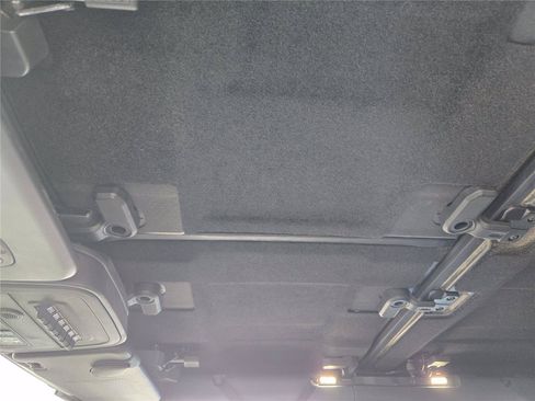 Used 2023 Ford Bronco Wildtrak AWD/4WD image 24