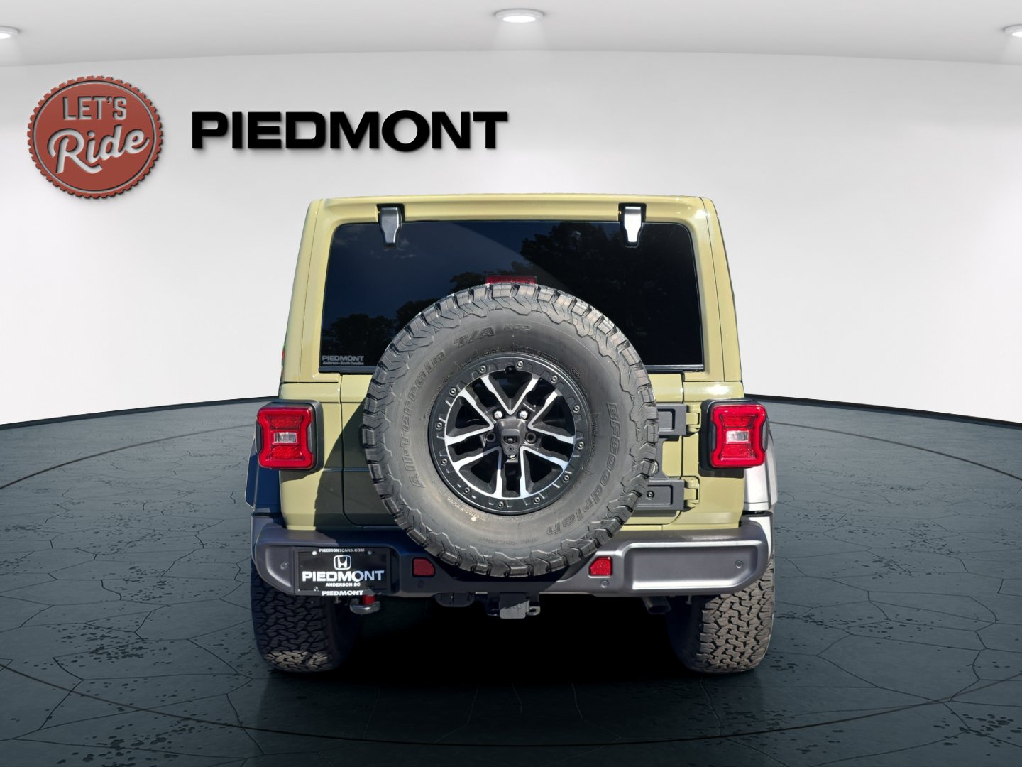 Used 2025 Jeep Wrangler Unlimited Sport AWD/4WD image 7