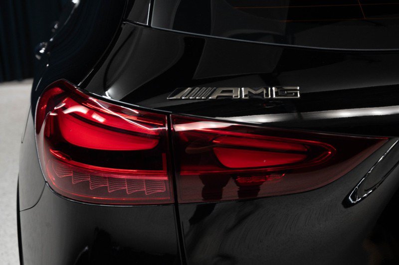 Certified 2026 Mercedes-Benz GLA 35 AMG 4MATIC image 9