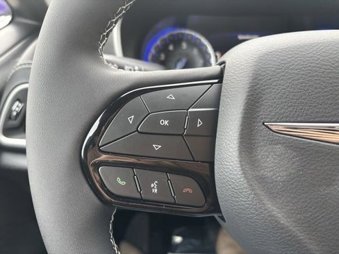 New 2026 Chrysler Pacifica Select w/ S Appearance Package image 15