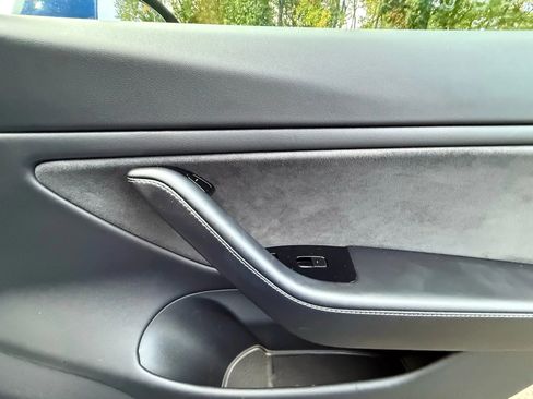 Used 2019 Tesla Model 3 Standard Range Plus image 27