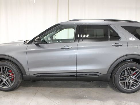 New 2026 Ford Explorer ST w/ Sun And Sound Package AWD/4WD image 5
