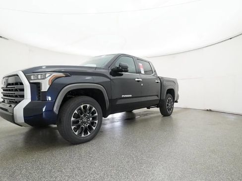 New 2026 Toyota Tundra Limited AWD/4WD image 17