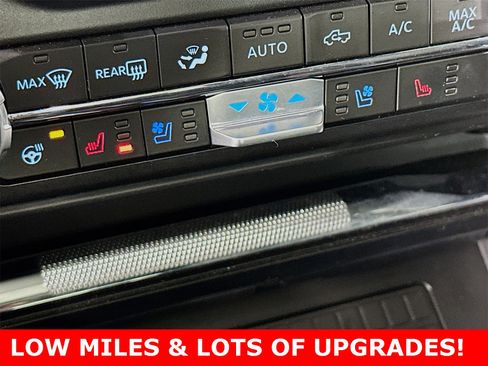 Used 2024 Ford F150 Raptor image 23