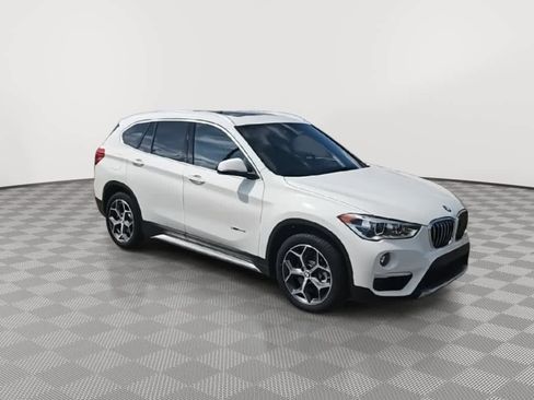 Used 2018 BMW X1 sDrive28i image 2