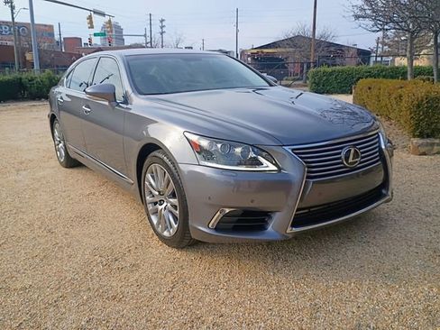 Used 2015 Lexus LS 460 L image 15