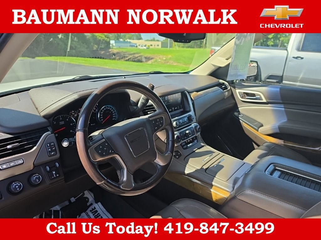 Used 2017 GMC Yukon XL Denali w/ Open Road Package AWD/4WD image 3