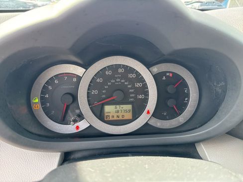 Used 2010 Toyota RAV4 Limited AWD/4WD image 14