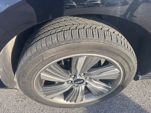 Used 2018 Lincoln Navigator Reserve w/ Technology Package image 10