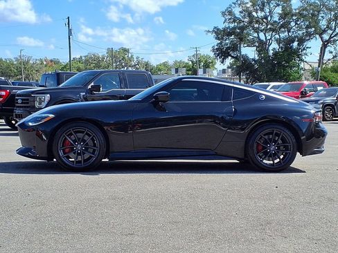 Used 2024 Nissan Z Performance w/ Floor Mat Package RWD image 4