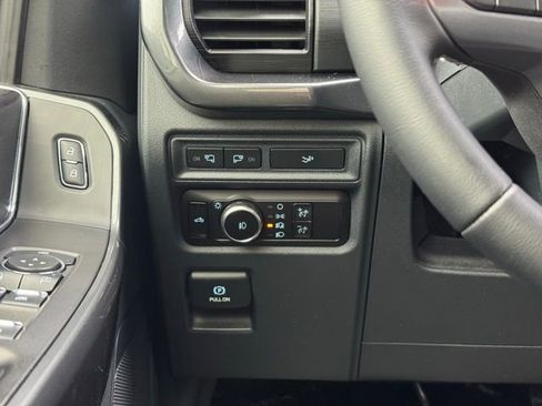 Used 2023 Ford F150 XLT w/ Equipment Group 302A High image 30