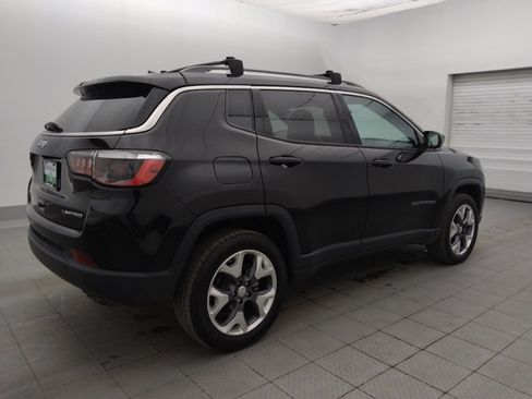 Used 2021 Jeep Compass Limited AWD/4WD image 10