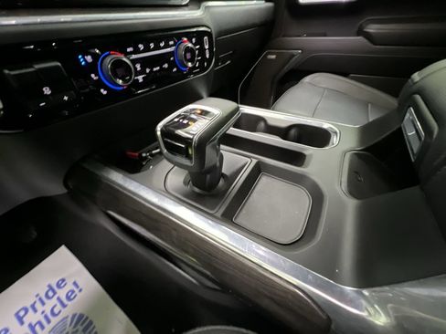 Used 2023 Chevrolet Silverado 1500 LTZ w/ LTZ Convenience Package II AWD/4WD image 25