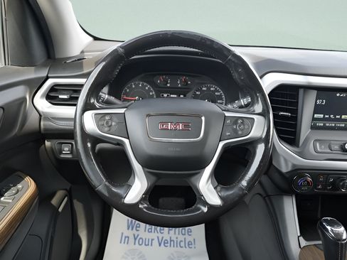 Used 2019 GMC Acadia SLE FWD image 16