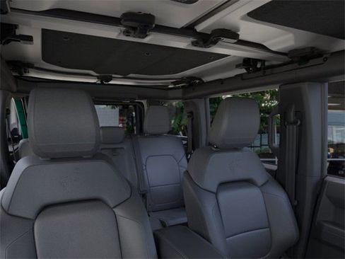 New 2025 Ford Bronco Badlands w/ Sasquatch Package image 12