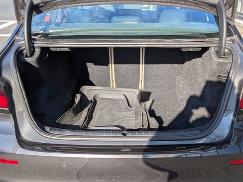 Used 2023 BMW 530i xDrive w/ Premium Package image 8