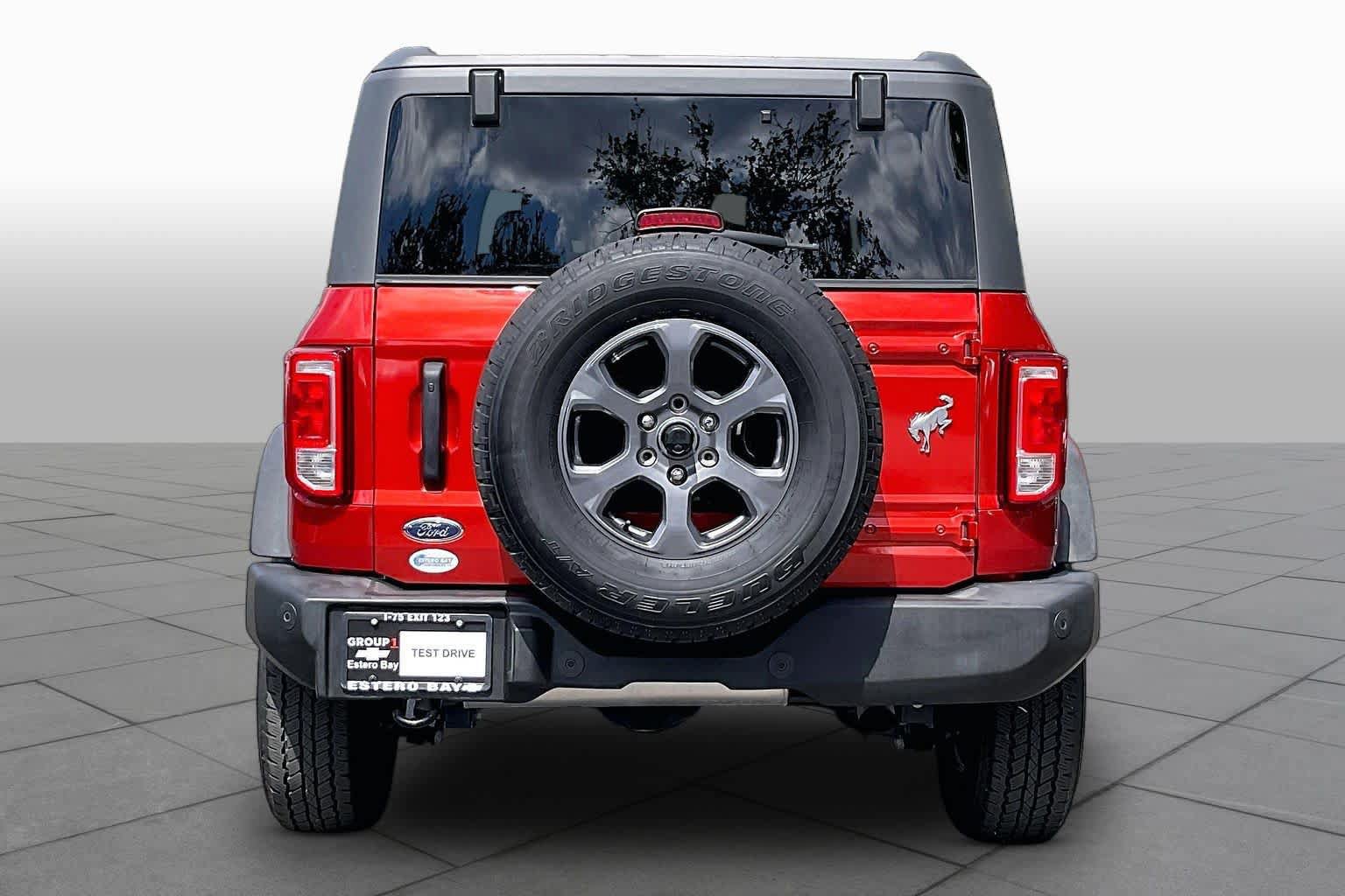 Used 2023 Ford Bronco Big Bend AWD/4WD image 4