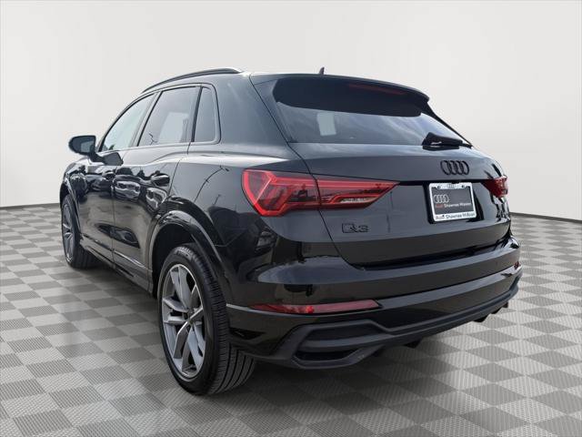 Used 2024 Audi Q3 2.0T Premium Plus w/ Premium Plus Package AWD/4WD image 3