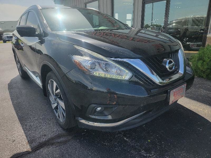 Used 2017 Nissan Murano SV AWD/4WD image 2