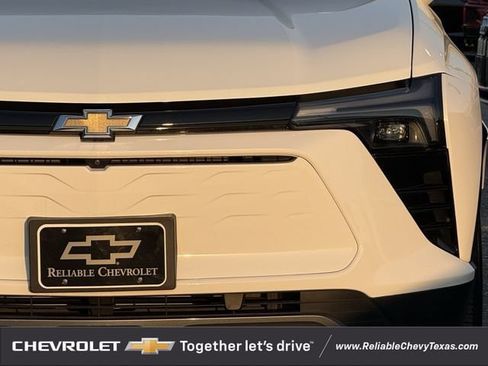 Used 2024 Chevrolet Blazer EV LT AWD/4WD image 4
