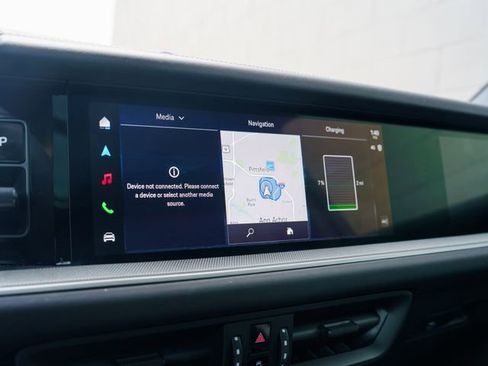 Certified 2026 Porsche Cayenne E-Hybrid AWD/4WD image 25