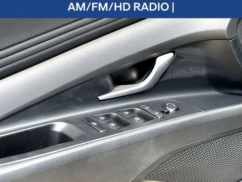 Used 2024 Hyundai Elantra SEL w/ Convenience Package FWD image 14