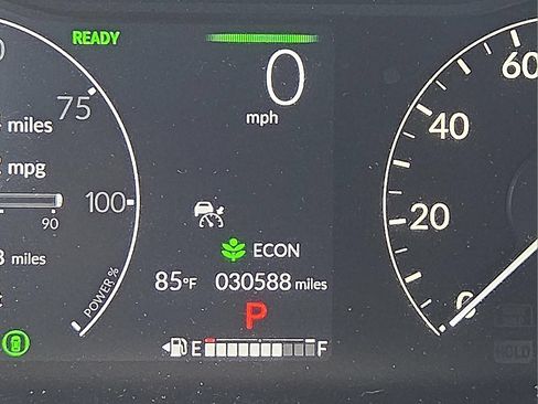Used 2025 Honda CR-V Sport Touring image 5