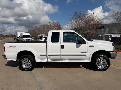 Used 1999 Ford F250 Lariat AWD/4WD image 4