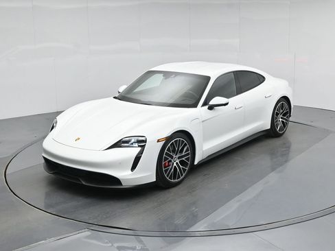 Used 2021 Porsche Taycan 4S image 36