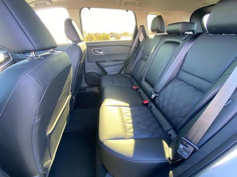 New 2026 Nissan Rogue Platinum w/ Platinum Premium Package image 21