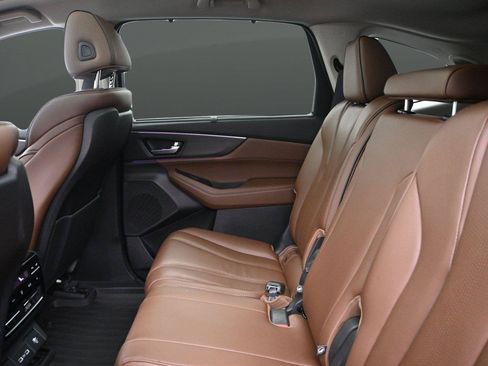 Used 2022 Acura MDX SH-AWD w/ Advance Package image 11