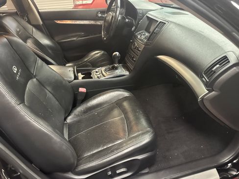 Used 2011 INFINITI G37 x Sedan w/ Premium Pkg AWD/4WD image 13